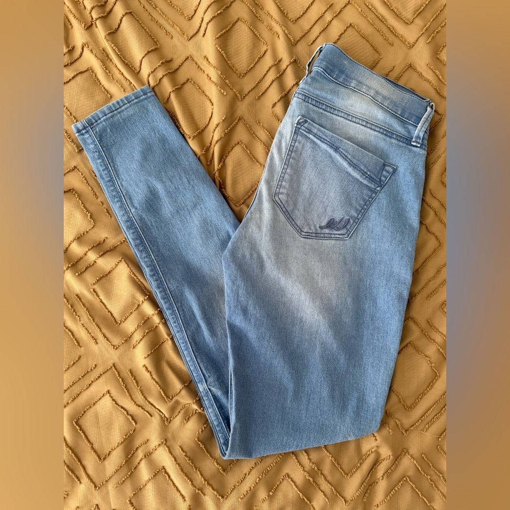 Express Jeans - Picture 3 of 3